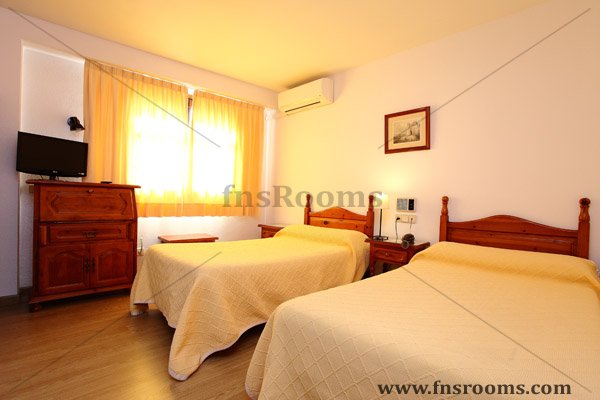 Hotel Santa Isabel - Hab. Basicas