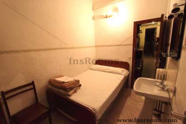 Hostal Residencia Castro