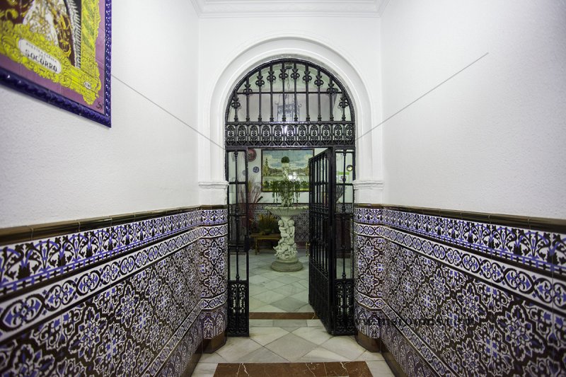 Hostal Trajano - Hostel Seville