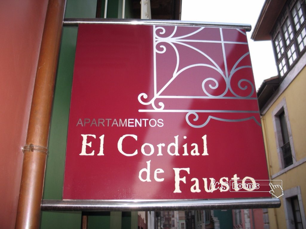 Apartamentos El Cordial de Fausto Llanes