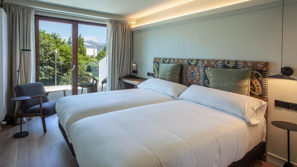 Blanco Hotel Spa Navia