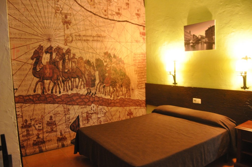 Thematic Hostel El Cid