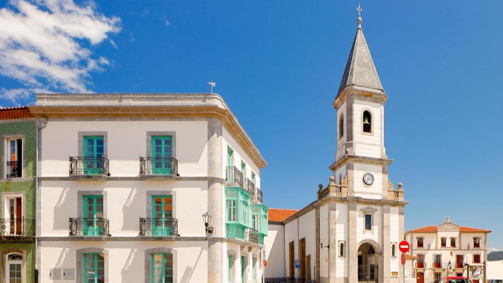 La Colonia de Muros Muros de Nalón